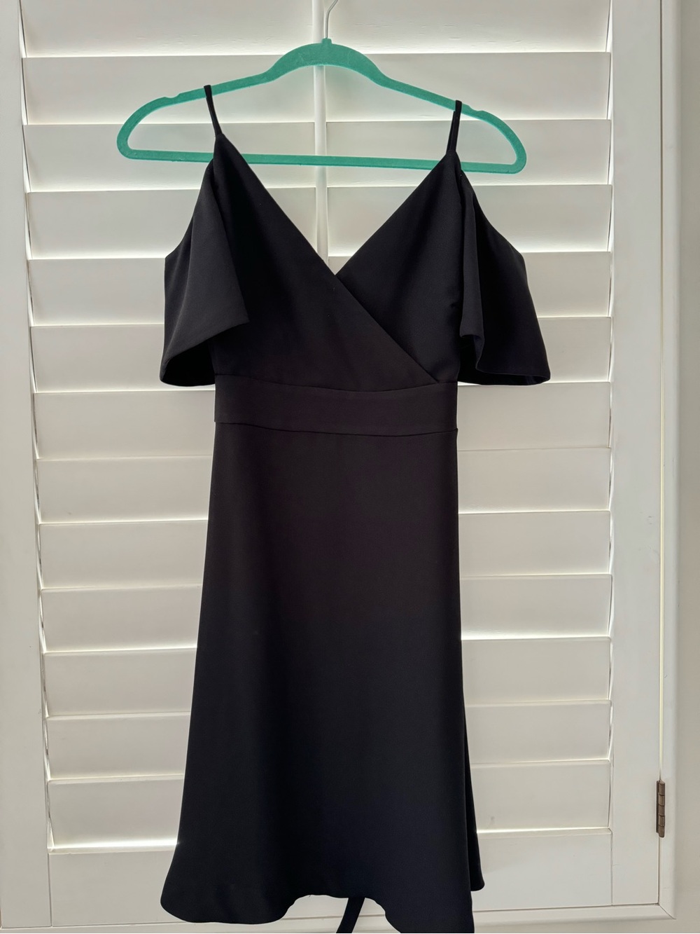 Ann Taylor Black Off-Shoulder V-Neck Women's Dress